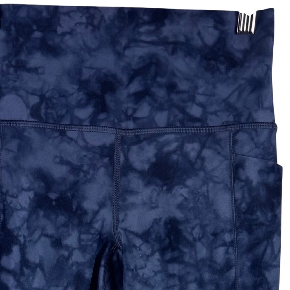 Athleta Salutation Stash Pocket II Tight Women XS Navy Blue Tie Dye 7/8 Leggings
